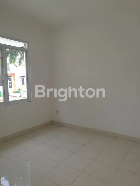 image RUMAH SIAP HUNI DI CLUSTER NATURA CATTLEYA SERPONG NATURA DEKAT DENGAN BSD (7)