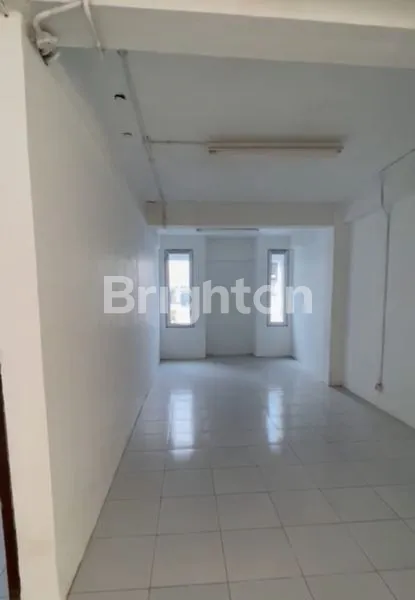 image RUKO 4 LT POSISI STRATEGIS DI SAYAP BANCEY, BANDUNG (5)