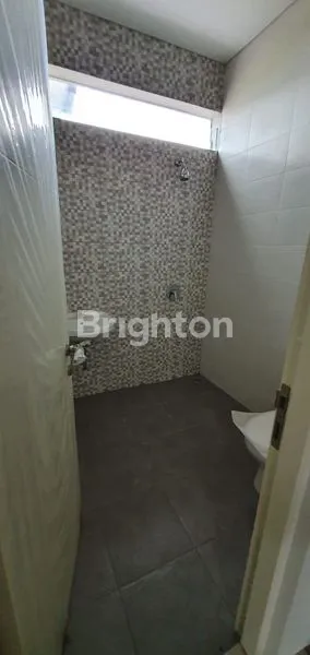 image TURUN HARGA!!! NEGO SAMPAI DEALRUMAH SIAP HUNI DI SPRINGVILLE RESIDENCE, RUNGKUT, SURABAYA (3)