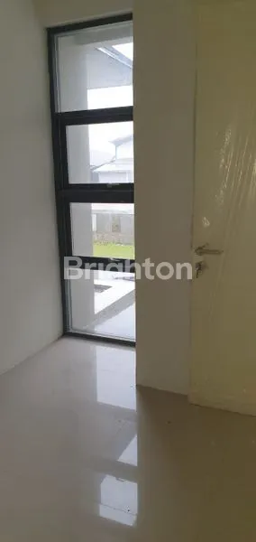 image TURUN HARGA!!! NEGO SAMPAI DEALRUMAH SIAP HUNI DI SPRINGVILLE RESIDENCE, RUNGKUT, SURABAYA (5)