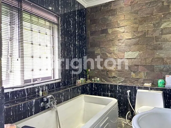 image RUMAH RASA VILLA DIBAWAH HARGA PASAR BONUS FURNITURE (6)