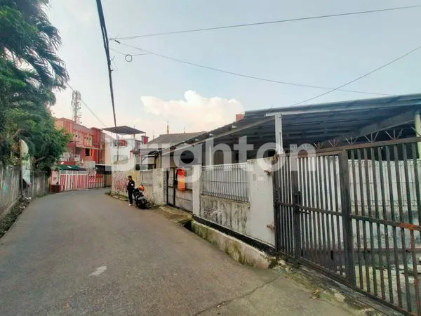 image RUMAH SIAP HUNI STRATEGIS DAN BEBAS BANJIR DIDEPOK DUA (1)