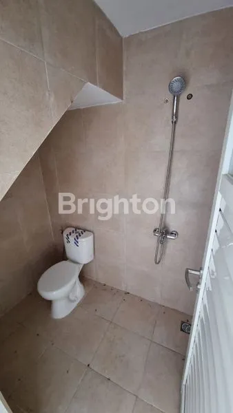 image RUMAH 2LANTAI PRIVATE POOL READY UNIT (4)