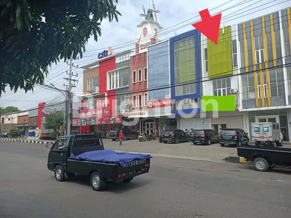 RUKO CITY 9, JL. DR. WAHIDIN, KEBOMAS, GRESIK