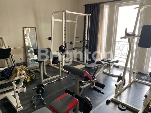 image RUMAH MEWAH SIAP HUNI CILANDAK JAKARTA SELATAN (6)