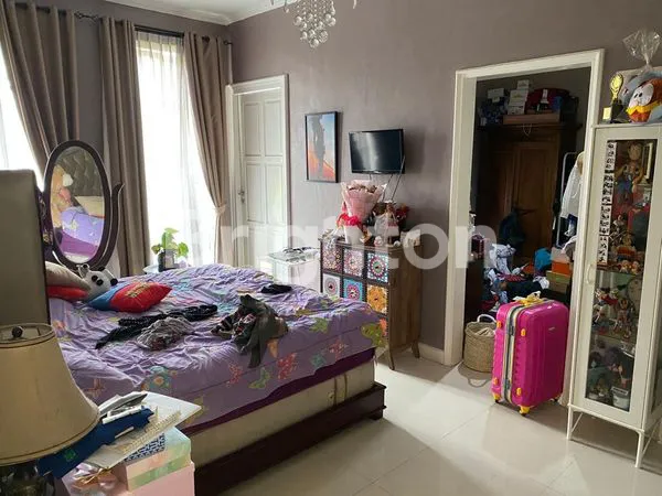 image RUMAH MEWAH SIAP HUNI CILANDAK JAKARTA SELATAN (7)