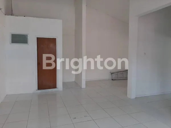 image DI SEWAKAN KIOS DI PINGGIR JALAN YANG SANGAT RAME  DI BANTAR KEMANG-BOGOR TIMUR (7)