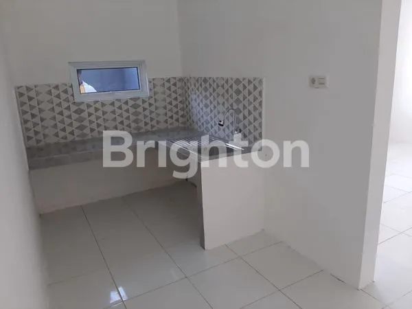 image DI SEWAKAN KIOS DI PINGGIR JALAN YANG SANGAT RAME  DI BANTAR KEMANG-BOGOR TIMUR (4)