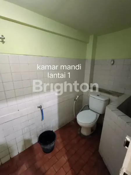 image RUKO 3 LANTAI JL KAYOON SURABAYA (6)