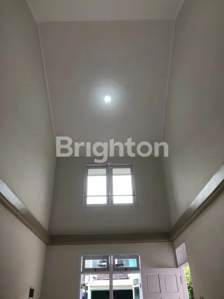 image RUMAH BAGUS MURAH DI GADING SERPONG (5)