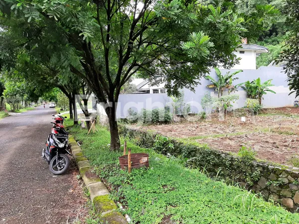 image KAVLING DALAM KOMPLEK PERUMAHAN ROYAL VIEW RESIDENDE CIWARUGA (4)