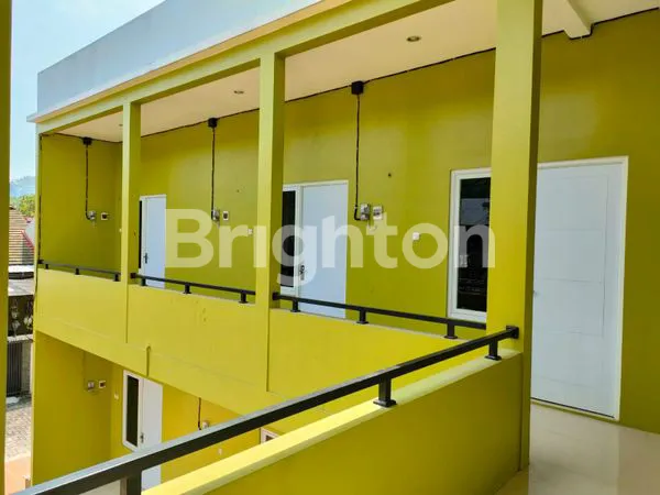 image RUMAH KOS BANGUNAN BARU STRATEGIS (1)