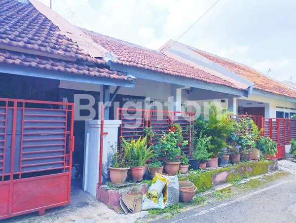 image RUMAH BAGUS SIAP HUNI DEKAT UNBRAW, SUHAT DI  KOTA MALANG SIAP HUNI HARGA NEGO (1)