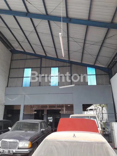 image RUKO STRATEGIS DI JL RAYA AHMAD YANI SURABAYA EX APOTEK BUMN (2)