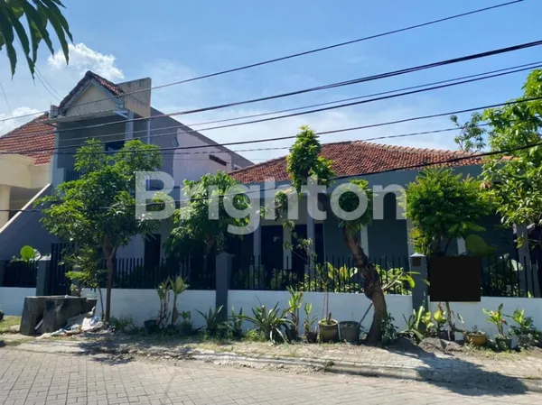 image RUMAH KOS 2 LANTAI KETINTANG BARU  (2)