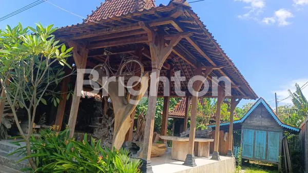 RUMAH JOGLO UNTUK SHOWROOM DI RINGROAD SELATAN