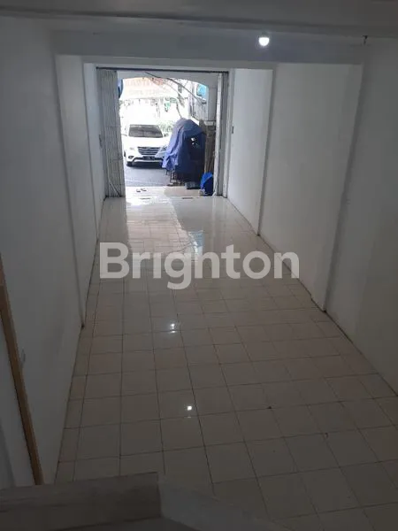 image RUKO 3 LANTAI SUHAT AREA KOMERSIL MALANG (5)