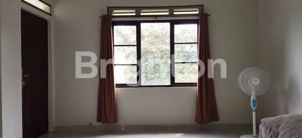 image DIJUAL CEPAT RUMAH 2 LANTAI DI KERADENAN CIBINONG (3)