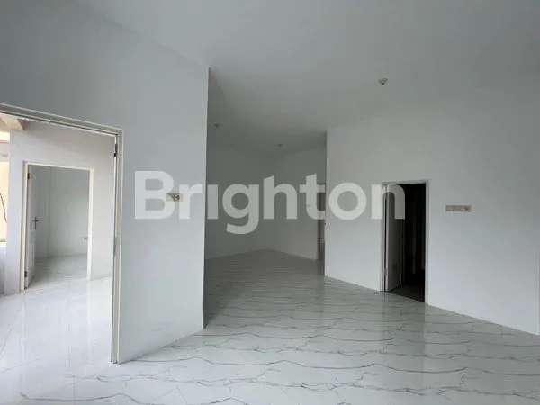 image KLAMPIS WISMA MUKTI DKT MANYAR (2)