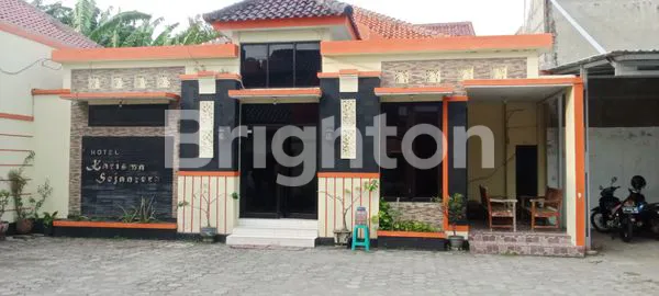 image HOTEL KONDISI JALAN DI  TENGAH KOTA BREBES  (6)