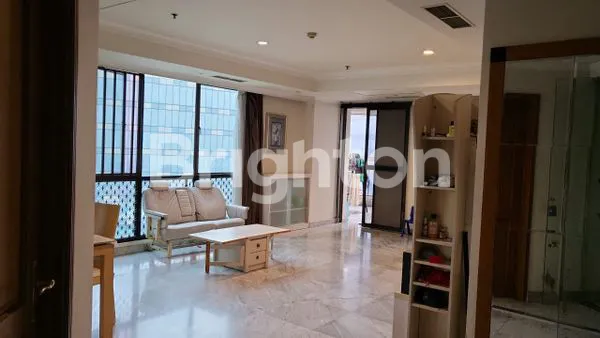 image APARTEMENT FULL FURNISH CONDOMINIUM REGENCY LOKASI DI TUNJUNGAN PLAZA SURABAYA  (1)