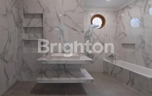 image HOT AND BEST DEALS !!! RUMAH BARU  RIVER PARK  BINTARO SEKTOR 8 SIAP PAKAI !!! STRATEGIST, MODERN DAN ELEGANT, ASRI DAN SEJUK !!! (7)