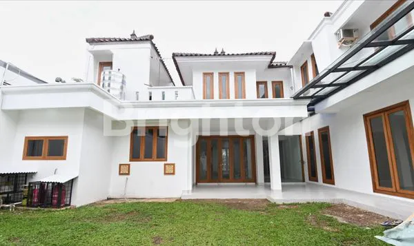 image HOT AND BEST DEALS !!! RUMAH BARU  RIVER PARK  BINTARO SEKTOR 8 SIAP PAKAI !!! STRATEGIST, MODERN DAN ELEGANT, ASRI DAN SEJUK !!! (1)