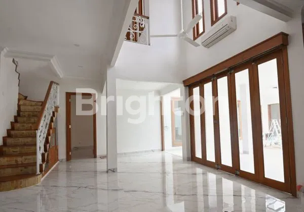 image HOT AND BEST DEALS !!! RUMAH BARU  RIVER PARK  BINTARO SEKTOR 8 SIAP PAKAI !!! STRATEGIST, MODERN DAN ELEGANT, ASRI DAN SEJUK !!! (10)