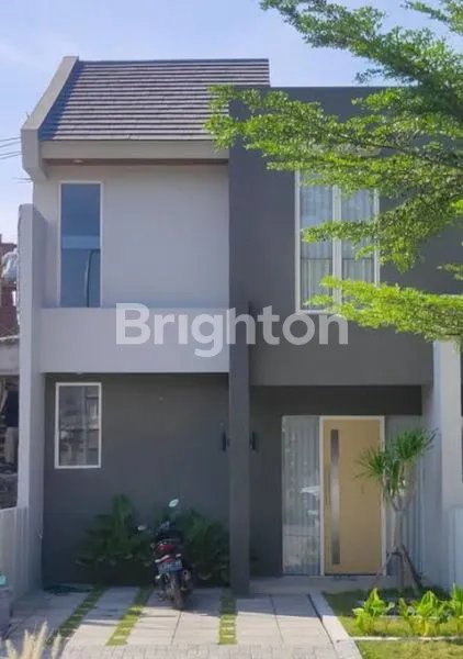 image RUMAH 2 LANTAI BERGAYA MINIMALIS MODERN DI FOREST CERME KAWASAN ELIT GRESIK (2)