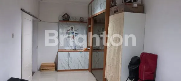 image RUMAH 2 LANTAI FURNISHED SIAP HUNI DI  CIPONDOH KOTA TANGERANG (3)