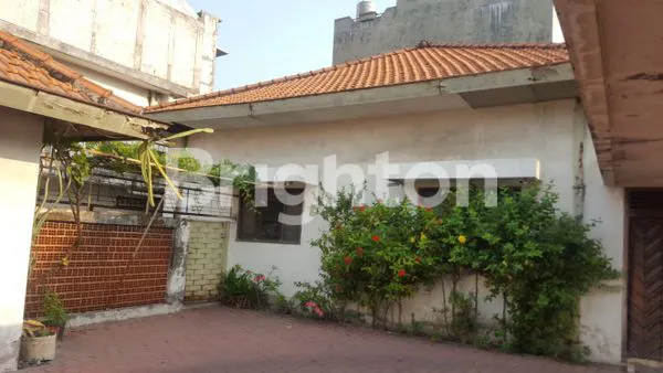 image RUMAH LUAS TENGAH KOTA SIDOARJO (2)