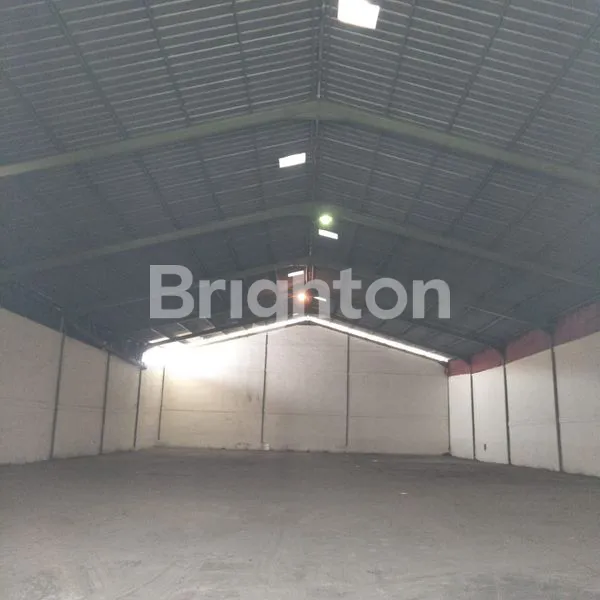 image GUDANG TAMBAK LANGON DEKAT TOLL MARGOMULYO (4)