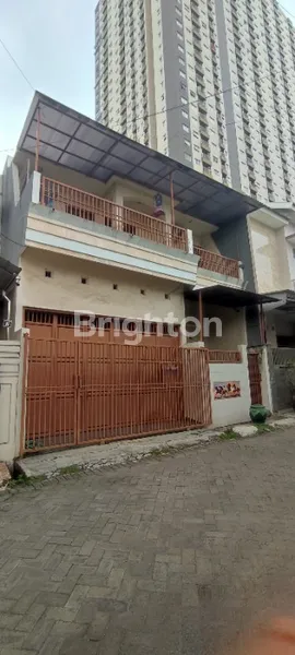 image RUMAH 2 LANTAI SIAP HUNI.DEKAT UNAIR GALAXY MALL GM MERR KENJERAN DHARMAHUSADA (1)