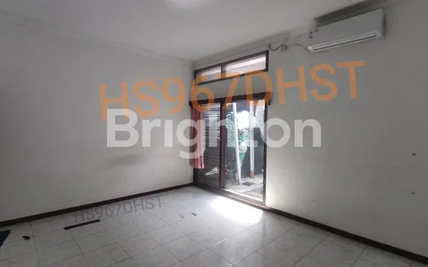 image RUMAH DHARMAHUSADA ONE GATE SYSTEM HADAP TIMUR (5)