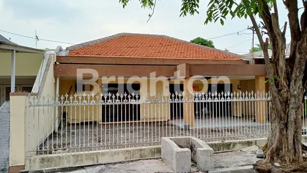 image DHARMAHUSADA UTARA ROW JALAN LEBAR (1)