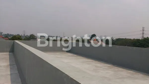 image RUKO BARU 2 UNIT EKSKLUSIF 2 ½ LANTAI PINGGIR JALAN JAKARTA SELATAN  (6)