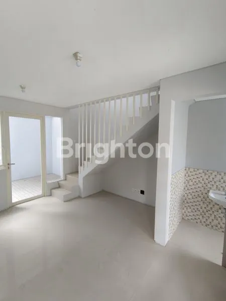 image RUMAH GRAND PAKUWON SURABAYA MURAH SIAP HUNI (6)