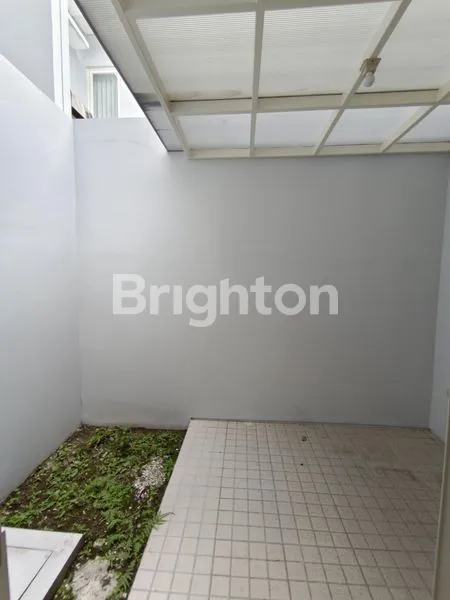 image RUMAH GRAND PAKUWON SURABAYA MURAH SIAP HUNI (7)