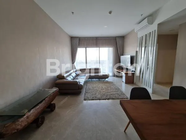 image APARTEMEN THE PEAK RESIDENCE FULL FURNISHED CONNECT KE TUNJANGAN PLAZA MALL LOKASI PUSAT KOTA SURABAYA (3)