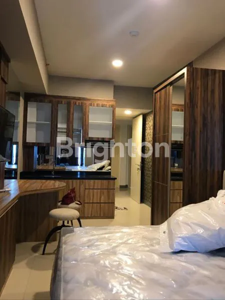 image APARTEMEN SIAP HUNI FULL FURNISH LOKASI DI SURABAYA BARAT (1)