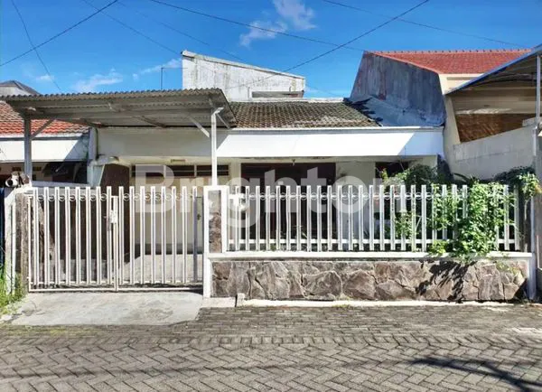 image RUMAH MANYAR DEKAT KLAMPIS (1)