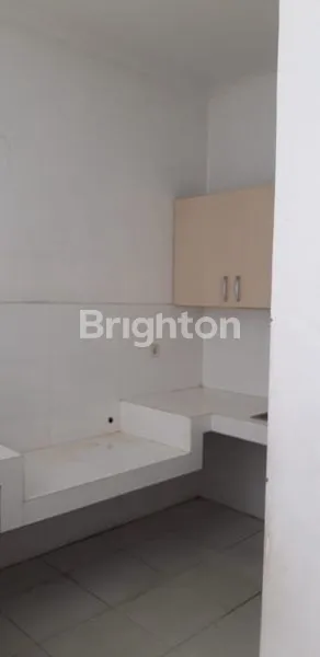 image RUMAH BAGUS, 1.5 LANTAI DEKAT UNIVERSITAS PETRA SURABAYA (2)