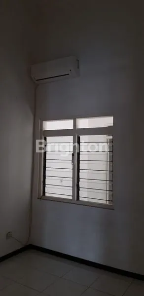 image RUMAH BAGUS, 1.5 LANTAI DEKAT UNIVERSITAS PETRA SURABAYA (5)