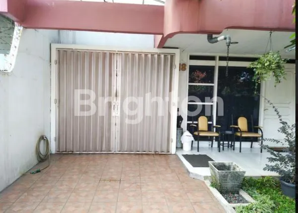 image RUMAH CANTIK NYAMAN DENGAN HALAMAN YANG LUAS DAN ASRI (5)