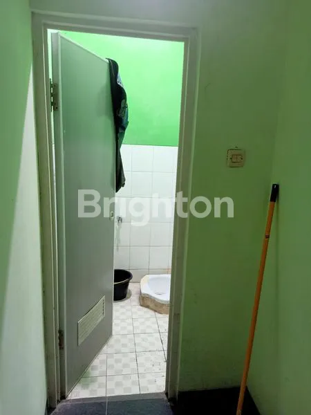 image RUMAH BAGUS STRATEGIS SIAP HUNI DI CLUSTER YANG NYAMAN (11)