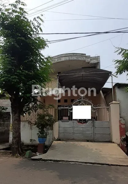 image RUMAH JALAN PETEMON (1)