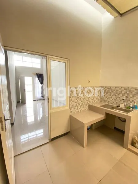 image RUMAH BARU SIAP HUNI FULL RENOV DI CEMANDI, SEDATI DEKAT JUANDA (2)