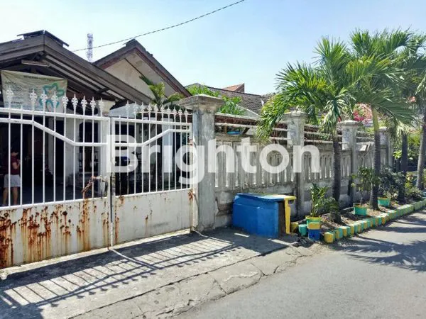 image KOS2AN 2LANTAI AKTIF DI SIWALANKERTO SELANGKAH KE KAMPUS UK PETRA (3)