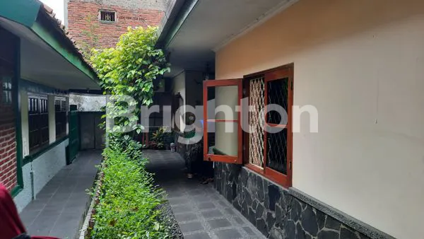 image RUMAH ANTIK PADALARANG MAINROAD LOKASI RAMAI DEKAT PINTU TOL DAN STASIUN (3)