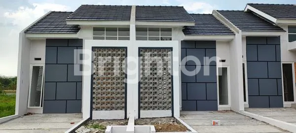 image RUMAH 1 LANTAI HARGA MURCE DI KAWASAN PATRA RAYA GRESIK (2)